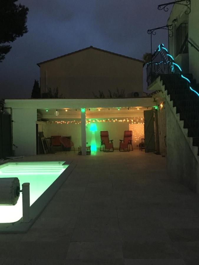 La Coccinelle Bed and Breakfast Νιμ Εξωτερικό φωτογραφία
